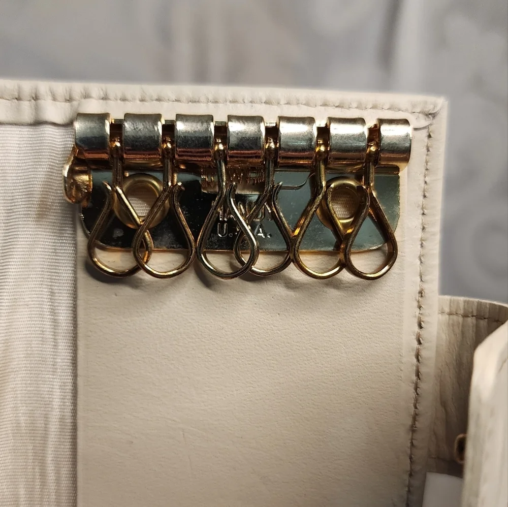 Pierre Cardin Vintage Key Holder Leather Canvas Monogram 6 Ring New in Box